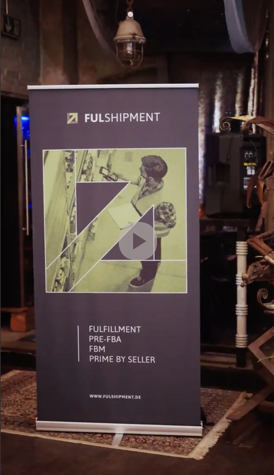 Fulshipment Roll-up-Banner auf der E-Commerce Night